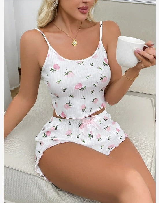 Kadın Süt Beyaz Gül Desenli Şortlu Pijama Takımı